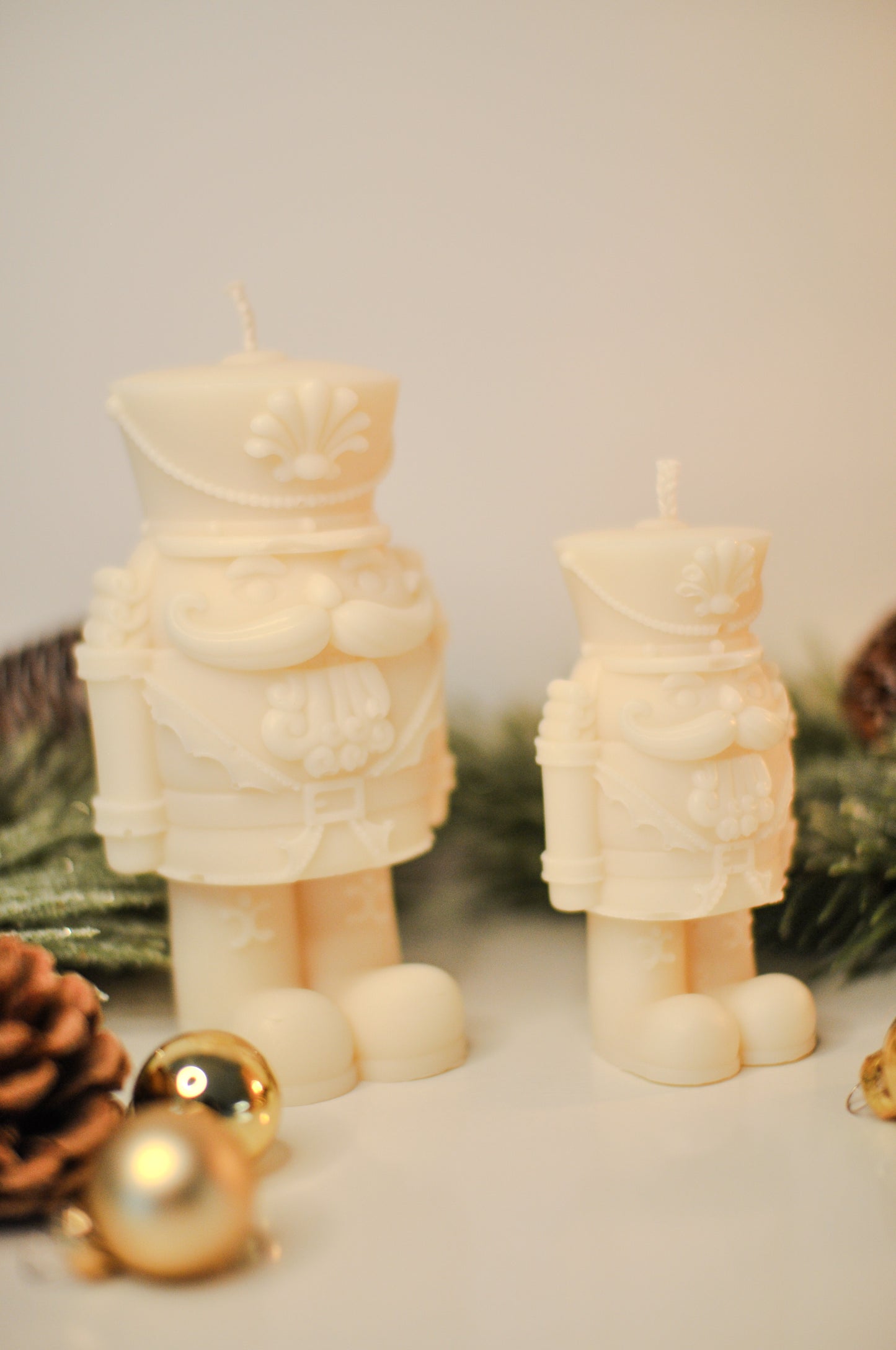 Bougie sculpturale - CASSE NOISETTE